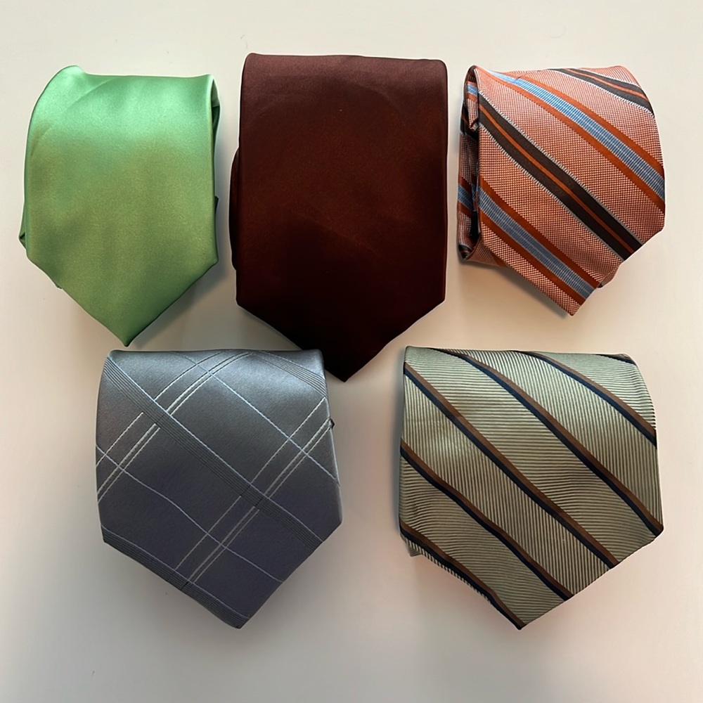 LOT! Five Men’s Silk Ties!